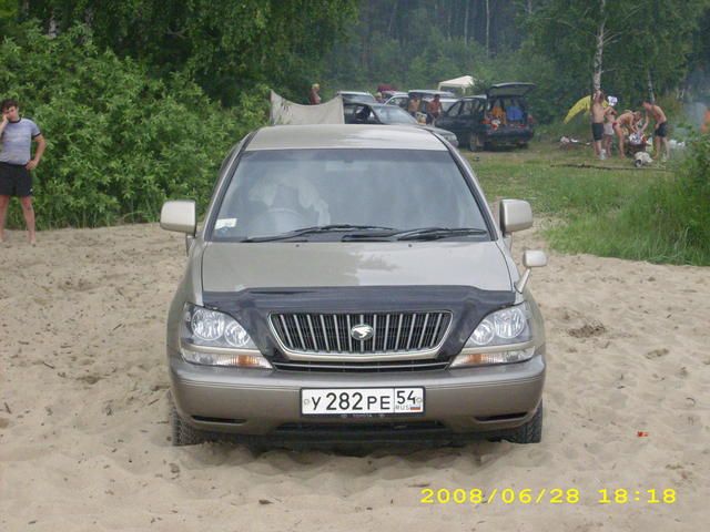 1998 Toyota Harrier