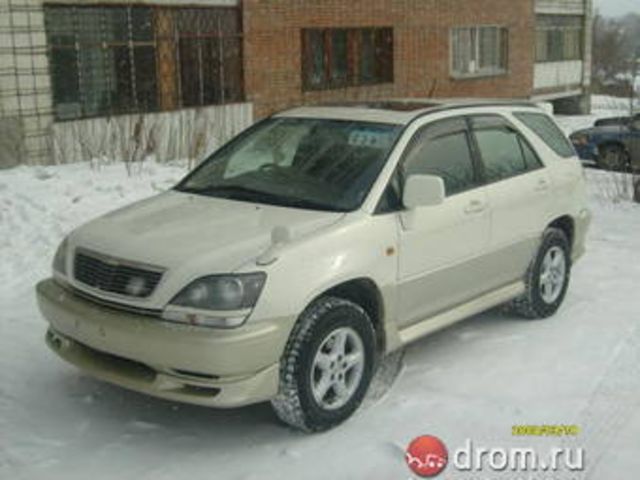 1998 Toyota Harrier