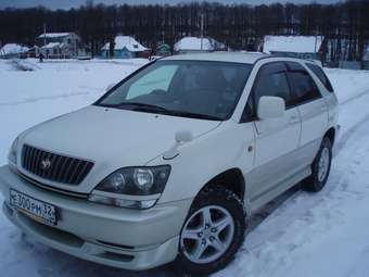 1998 Toyota Harrier