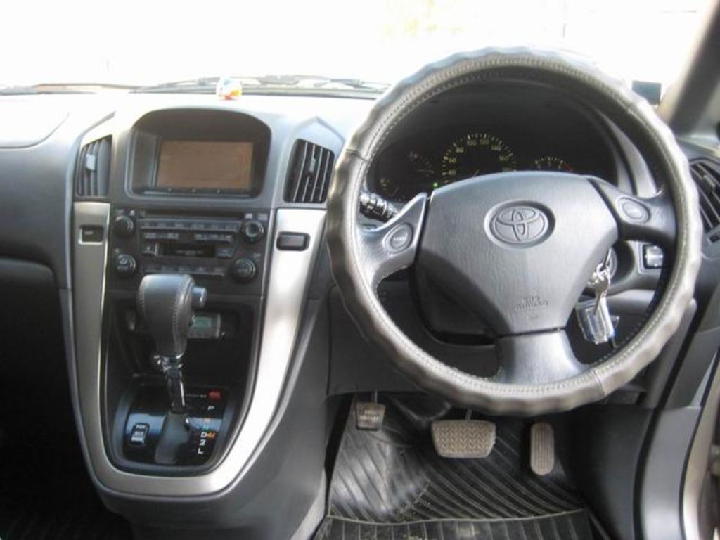 1998 Toyota Harrier