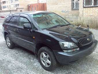 1998 Toyota Harrier