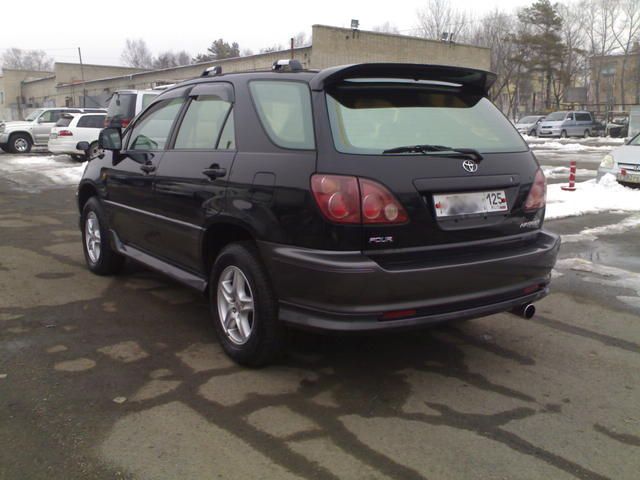 1998 Toyota Harrier