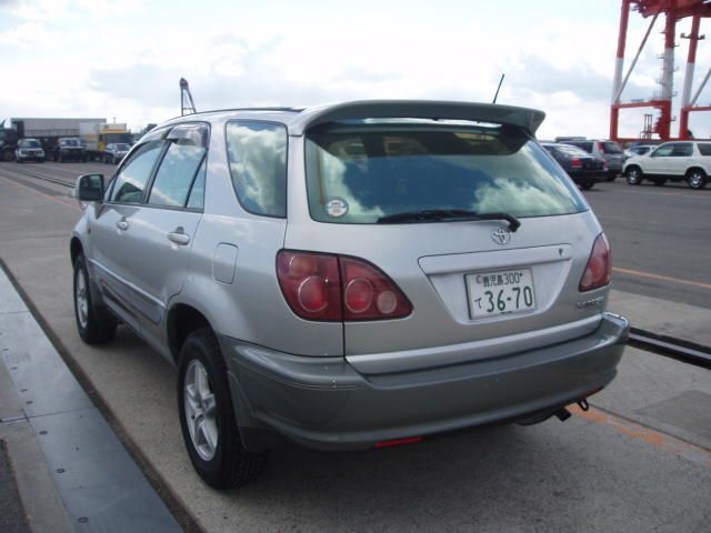 1998 Toyota Harrier