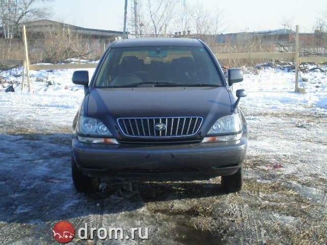 1998 Toyota Harrier