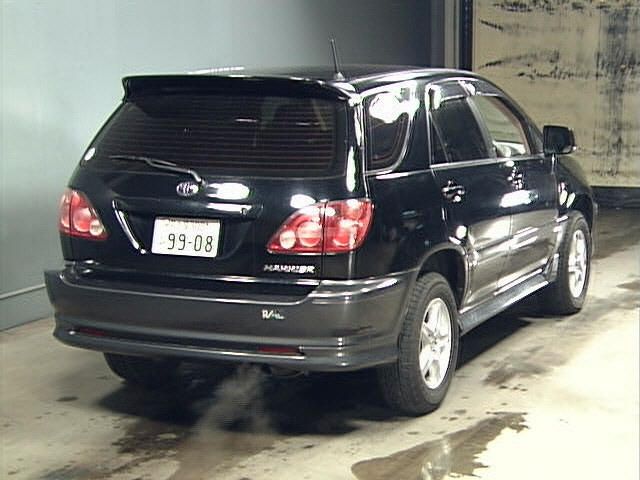 1998 Toyota Harrier