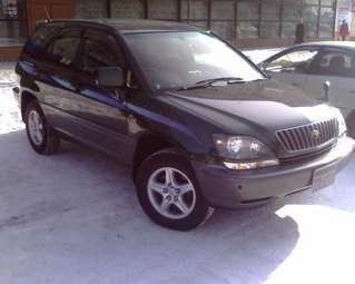 1998 Toyota Harrier