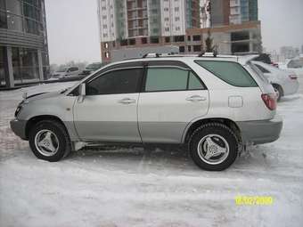 1998 Toyota Harrier