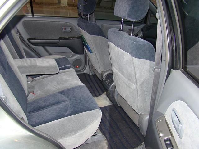 1998 Toyota Harrier