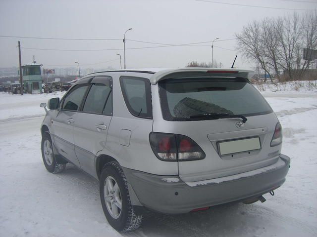 1998 Toyota Harrier