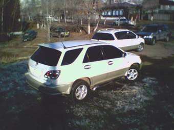 1998 Toyota Harrier