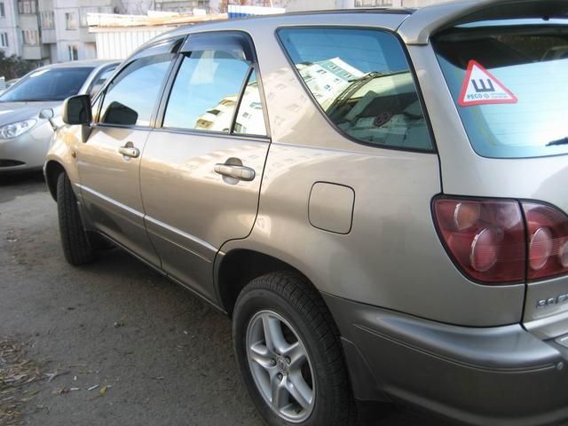 1998 Toyota Harrier