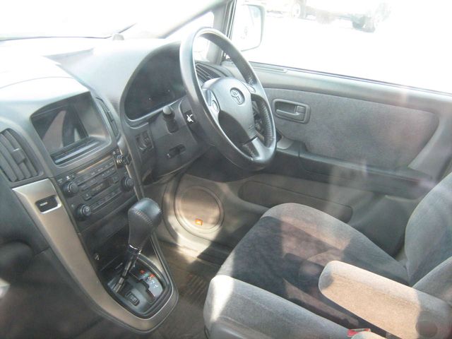 1998 Toyota Harrier