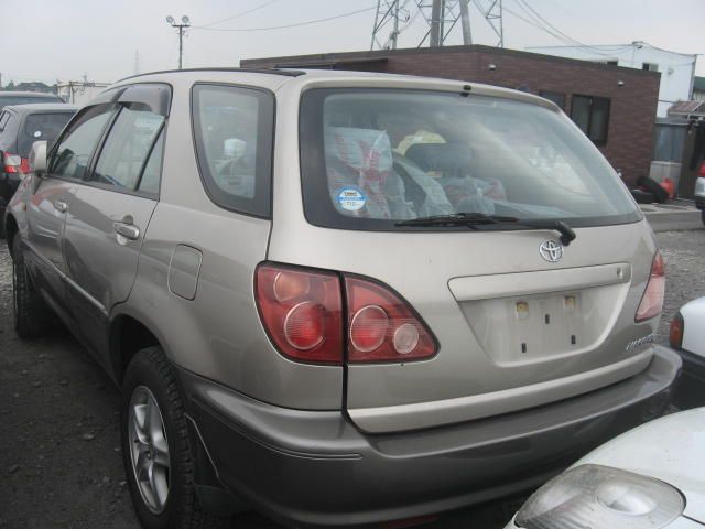 1998 Toyota Harrier