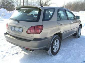 1998 Toyota Harrier