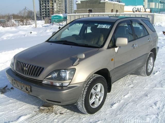 1998 Toyota Harrier