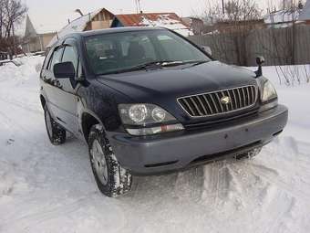 1998 Toyota Harrier