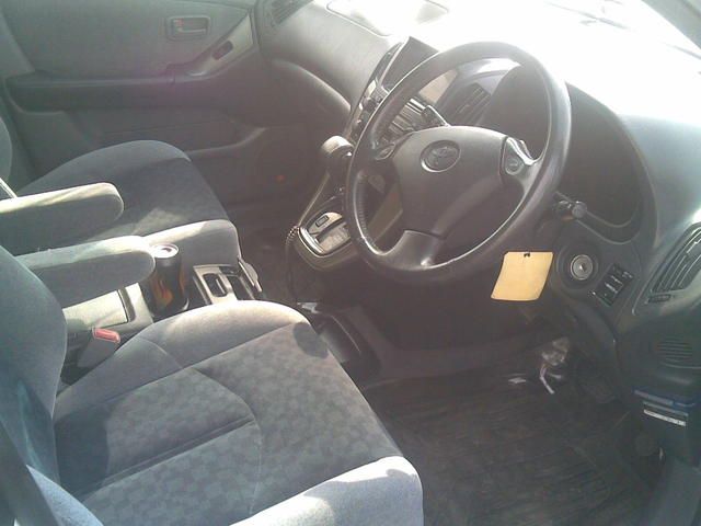 1998 Toyota Harrier