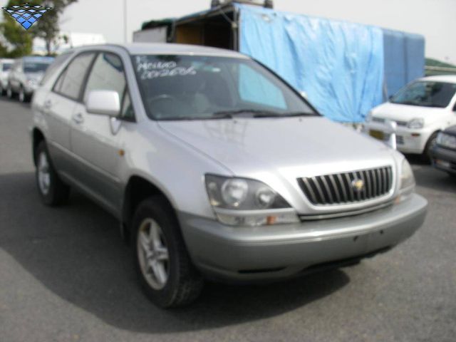 1998 Toyota Harrier