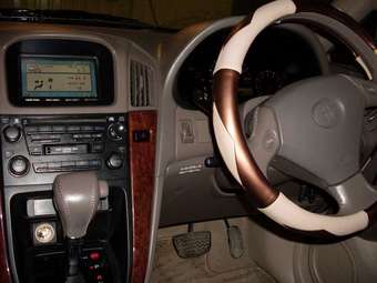 1998 Toyota Harrier