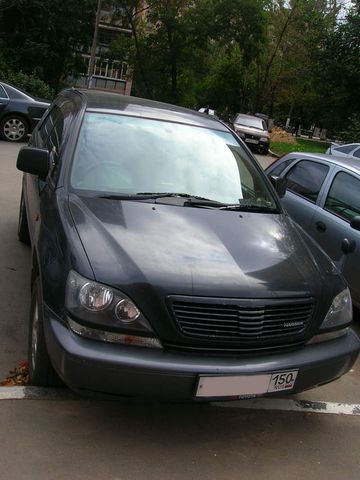 1998 Toyota Harrier