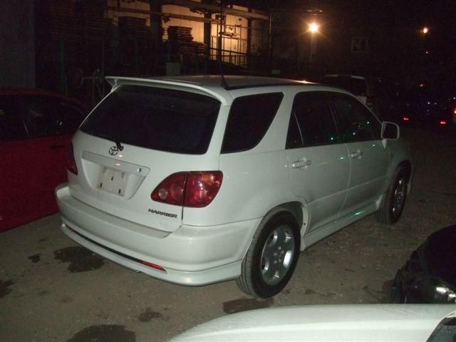 1998 Toyota Harrier