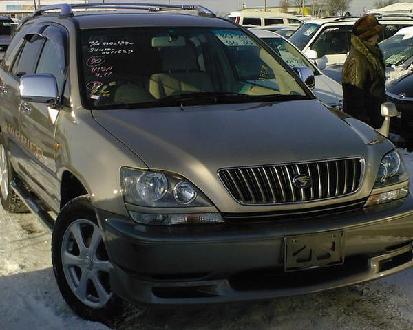 1998 Toyota Harrier