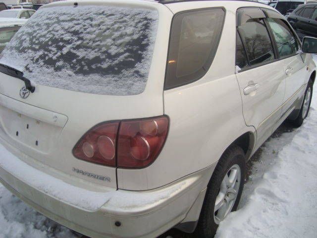 1998 Toyota Harrier