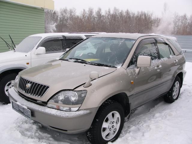 1998 Toyota Harrier