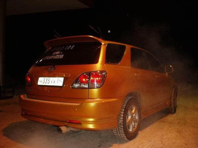 1998 Toyota Harrier
