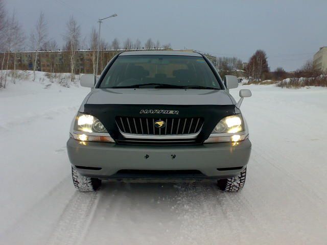 1998 Toyota Harrier