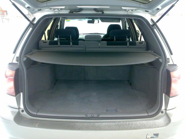 1998 Toyota Harrier