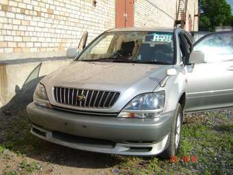 1998 Toyota Harrier