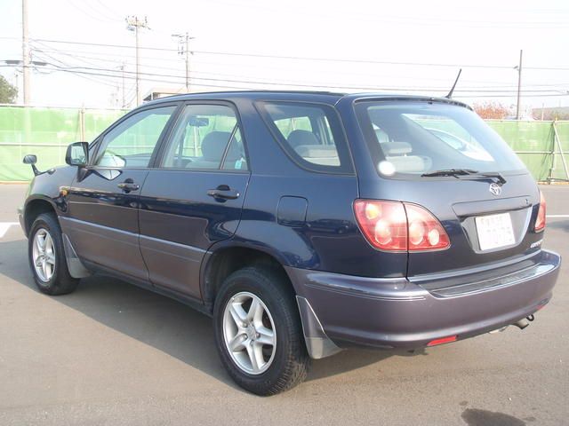 1998 Toyota Harrier