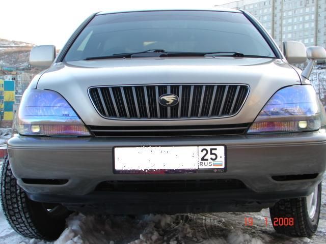 1998 Toyota Harrier
