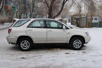 1998 Toyota Harrier