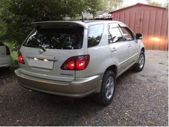 1998 Toyota Harrier