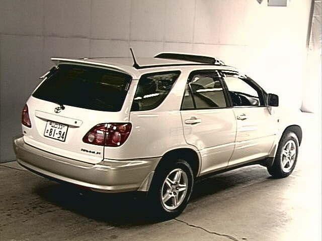 1998 Toyota Harrier