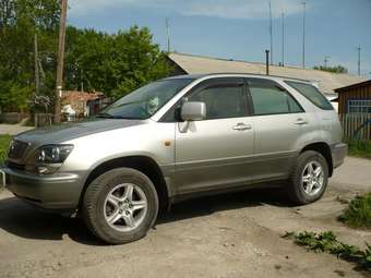 1998 Toyota Harrier