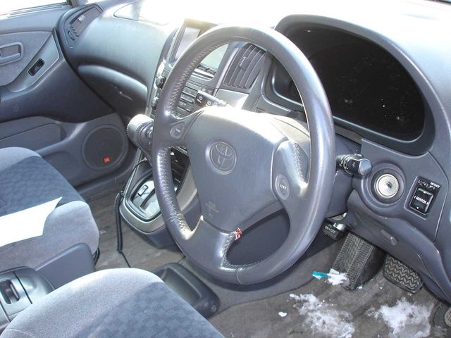 1998 Toyota Harrier