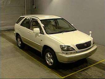 1998 Toyota Harrier