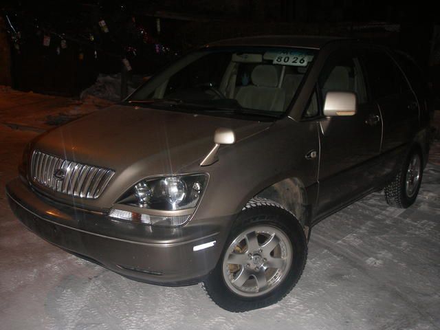 1998 Toyota Harrier