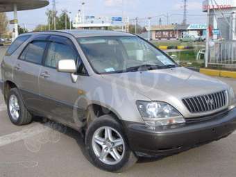 1998 Toyota Harrier