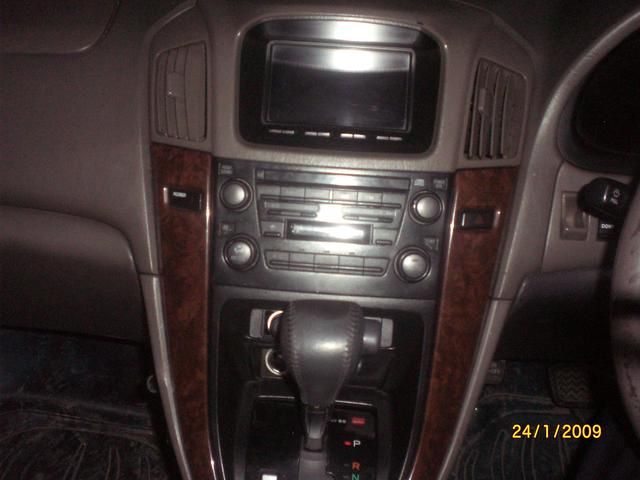 1998 Toyota Harrier