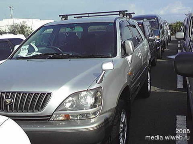 1998 Toyota Harrier