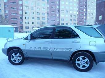 1998 Toyota Harrier