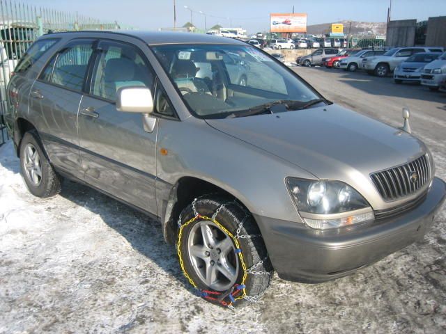 1998 Toyota Harrier