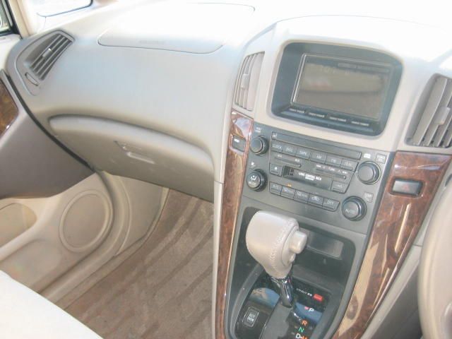 1998 Toyota Harrier