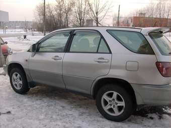 1998 Toyota Harrier