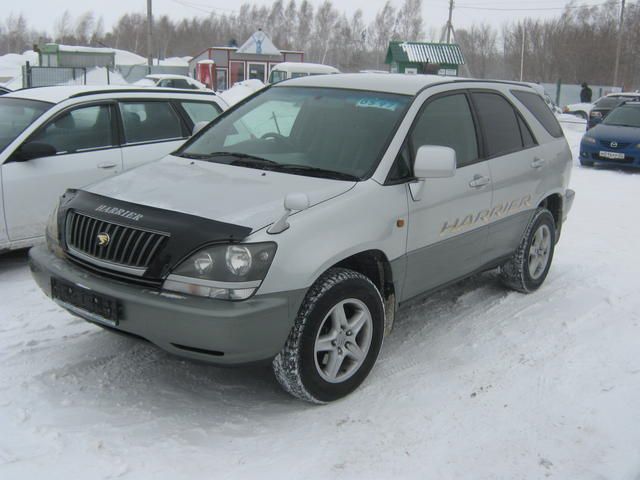 1998 Toyota Harrier