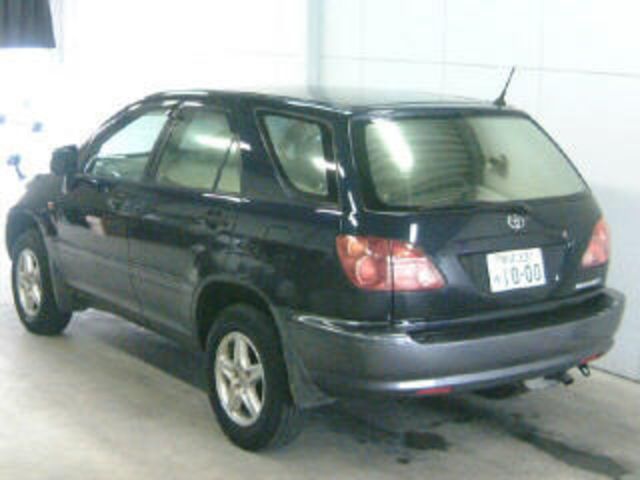 1998 Toyota Harrier